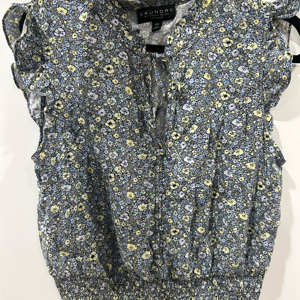 Laundry by Shelli Segal Blue Floral Women's Top